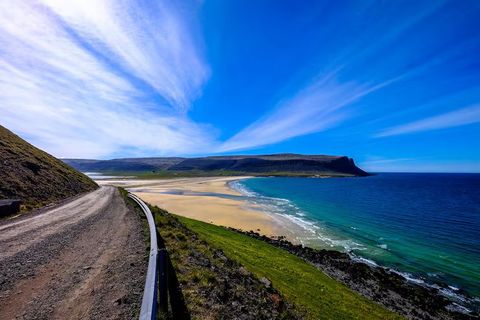 Explorar las Mejores Carreteras Costeras: Información, Consejos y Experiencias de Viaje