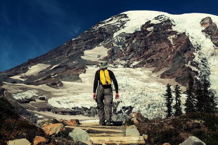Aventuras en las Montañas del Himalaya: Guía Informativa para Explorar su Entorno Natural