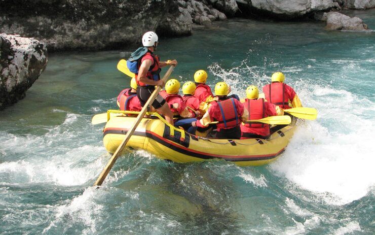 Descubrir Expediciones de River Rafting: Guía, Perspectivas y Recursos Turísticos