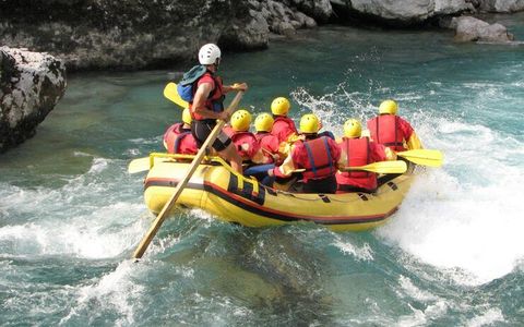 Descubrir Expediciones de River Rafting: Guía, Perspectivas y Recursos Turísticos