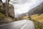 Explorar la Campiña de Irlanda en Coche: Información, Consejos y Experiencias Escénicas