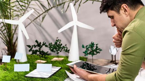 Adopción de Tecnologías Renovables: Guía Informativa para Comprender Tendencias y Aplicaciones
