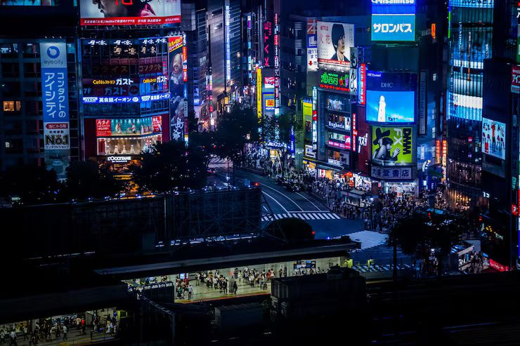 Vida Nocturna en Tokio: Guía Informativa para Explorar sus Mejores Escenarios