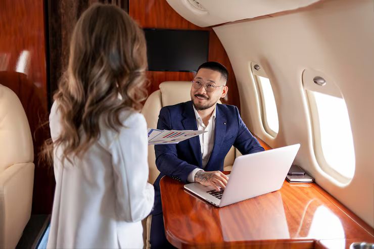 Experiencias de Viaje en Clase Ejecutiva: Comodidad y Servicios Durante el Vuelo